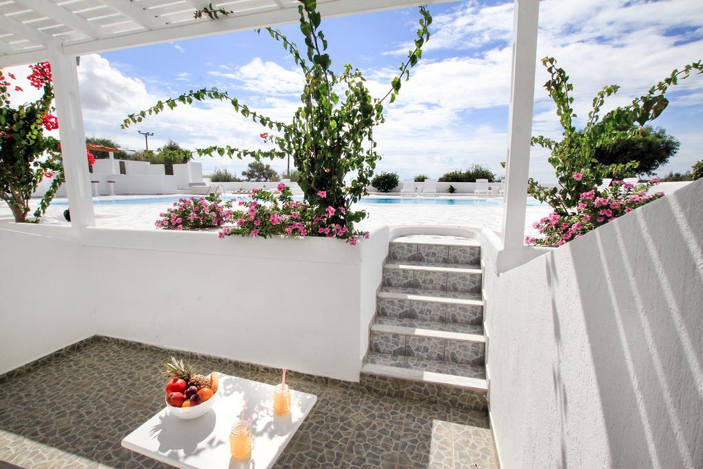 The Fisherman'S House Santorini Hotel Akrotiri  Room photo