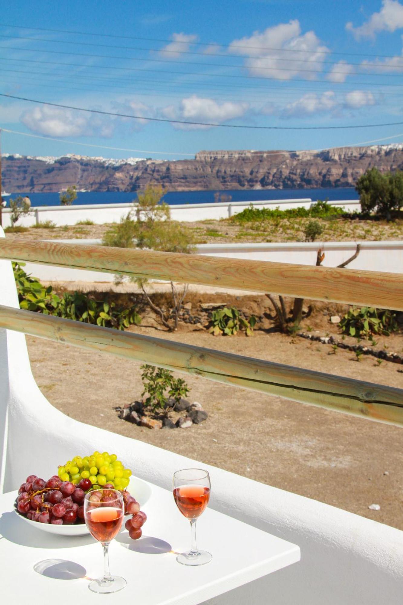 The Fisherman'S House Santorini Hotel Akrotiri  Room photo